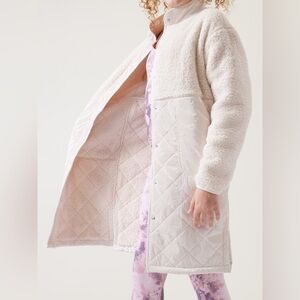 Athleta Girl So Toasty Tugga Sherpa Metallic Coat Size 12 / Large In Cream White